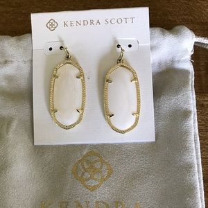 Kendra Scott earrings, see measurements